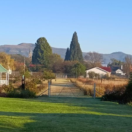 Meadow View Guest Cottage Wakkerstroom Екстер'єр фото