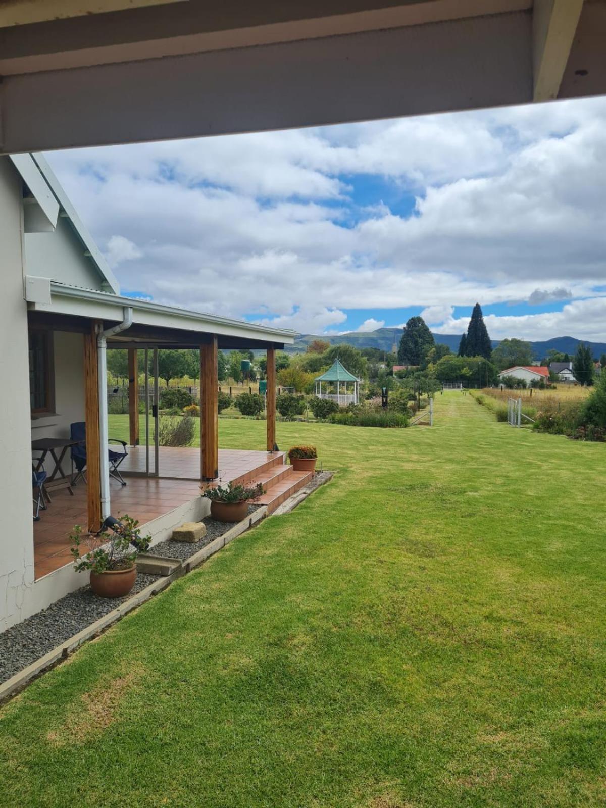 Meadow View Guest Cottage Wakkerstroom Екстер'єр фото